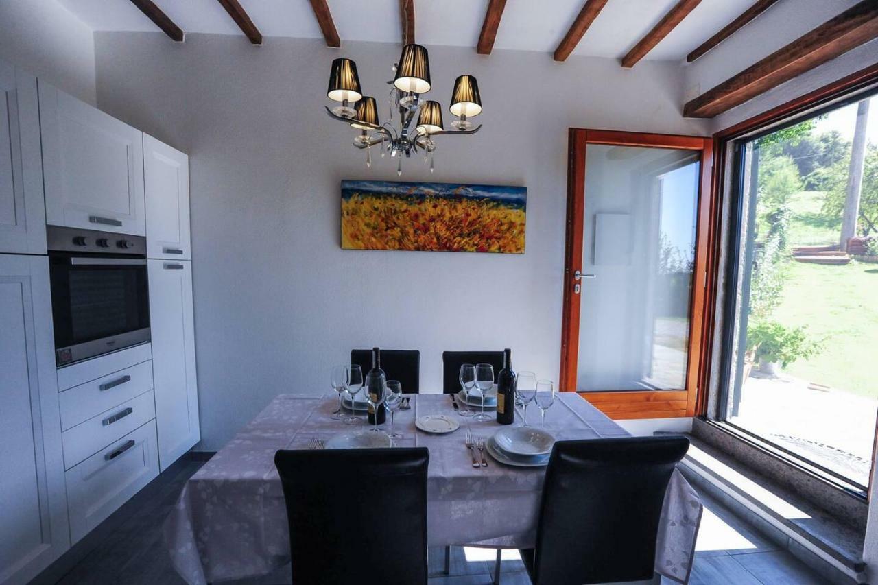 La Finestra Sul Castello Appartement Arcidosso Buitenkant foto