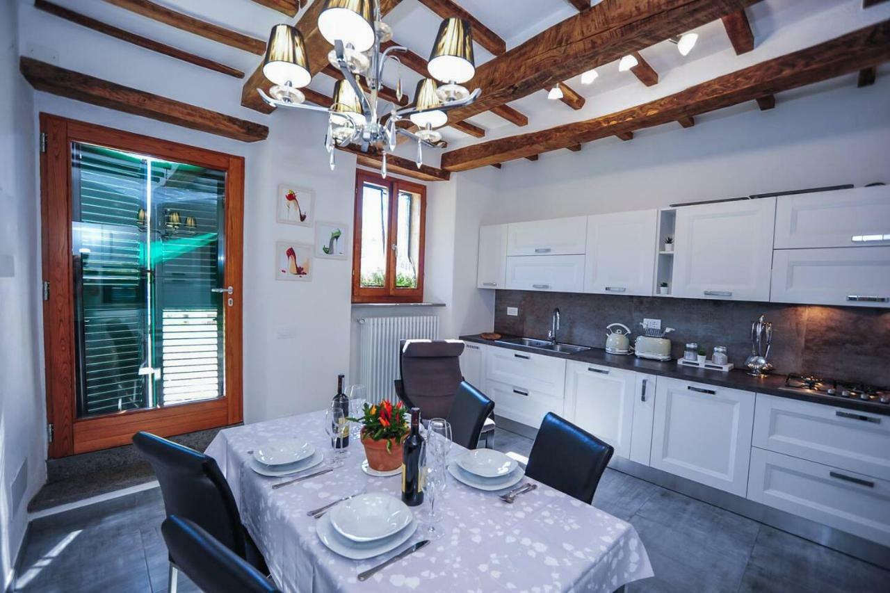 La Finestra Sul Castello Appartement Arcidosso Buitenkant foto